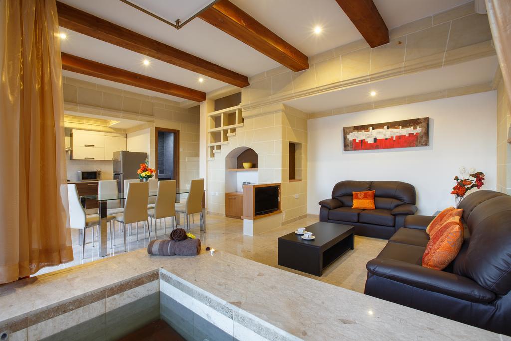 Carini Farmhouses Għarb Zimmer foto